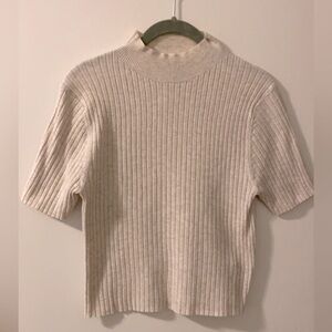 a new day 💘 oatmeal mock turtleneck ribbed sweater 💘 L